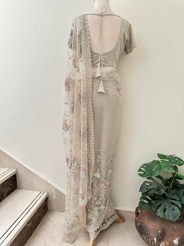 Ready-To-Wear Saree Ready-To-Wear Saree