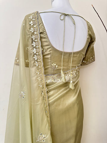Ready-To-Wear Saree RYWNAD Ready-To-Wear Saree RYWNAD
