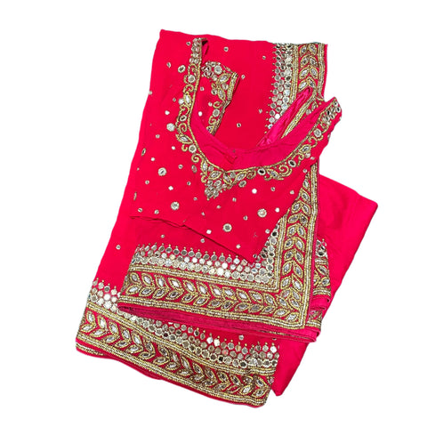 Red Saree RYWMEG