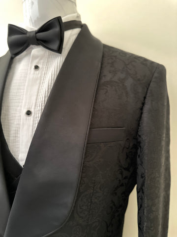 Black Tuxedo RYWFAN