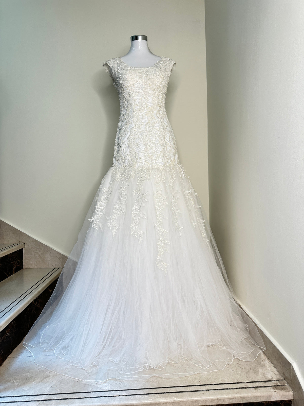 Bridal Gown RYWVAN4