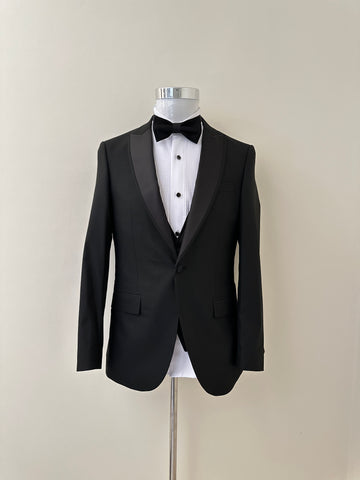 Tuxedo RYW-TUX56