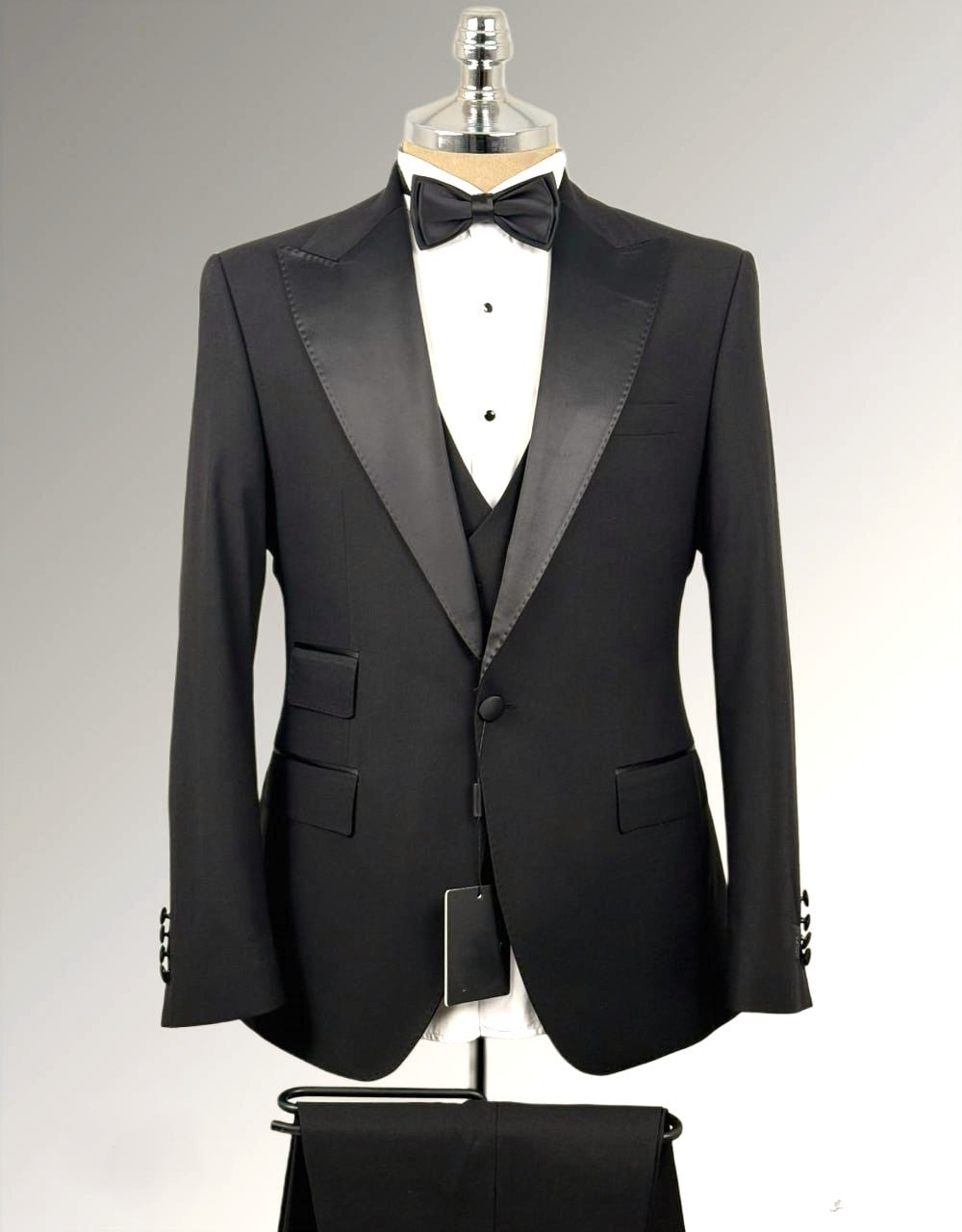 Peak Lapel Tuxedo 1